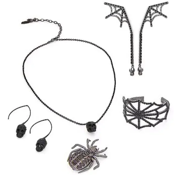 VERA WANG Goth Halloween Black Skull Head Black Crystal Drop Earrings**NEW! - Picture 4 of 4